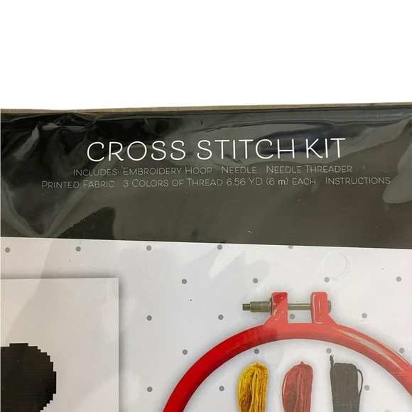 Innovative Designs Disney Mickey Mouse Cross Stitch Kit New - Picture 3 of 4